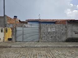 Casa - Área privativa: 38,92 m²Com 2 qt(s), 1 Banheiro(s), - Localizado(a): AVENIDA ASA BRANCA, N. 212, QD D LT 05, PEDRA FERRADA, LOT ASA BRANCA - FEIRA DE SANTANA/BA - CEP: 44110000 - N° IPTU: 1158040035001 - MATRÍCULA: 82788 - OFICIO: 1