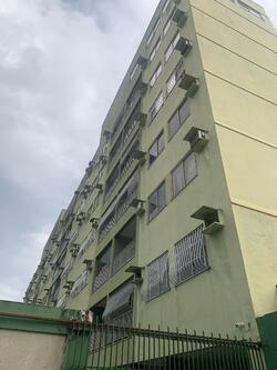 Apartamento - Área privativa: 72 m²Com 2 qt(s), 1 Banheiro(s), - Localizado(a): RUA CRISTIANO OTONI, N. 1182, Apto. 202, BL 01, COELHO, COND RES FLAMBOYANT - SAO GONCALO/RJ - CEP: 24740004 - N° IPTU: 160898000 - MATRÍCULA: 46567 - OFICIO: 4