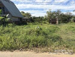 Terreno - Área total: 300 m² - Localizado(a): ESTRADA A, N. SN, CHACARAS 08 E 09, QD H, SITIO GAUCHO, - GRAVATAI/RS - CEP: 94180100 - N° IPTU: 779431 - MATRÍCULA: 62806 - OFICIO: 1