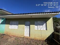 Casa - Área privativa: 59,24 m²Com 2 qt(s), 1 Banheiro(s), - Localizado(a): AVENIDA SANTA GEMA, N. 11, CS 01, , - SARANDI/RS - CEP: 99560000 - N° IPTU: 1775 - MATRÍCULA: 20416 - OFICIO: 1