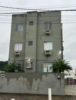 ALIENAÇÃO DOS DIREITOS SOBRE IMÓVEL: APARTAMENTO N° 102, UMA VAGA GARAGEM, ÁREA PRIVATIVA 52,22m², DO EDIFÍCIO RESID BANDEIRANTES XV, BALNEÁRIO CAMBORIÚ/SC
